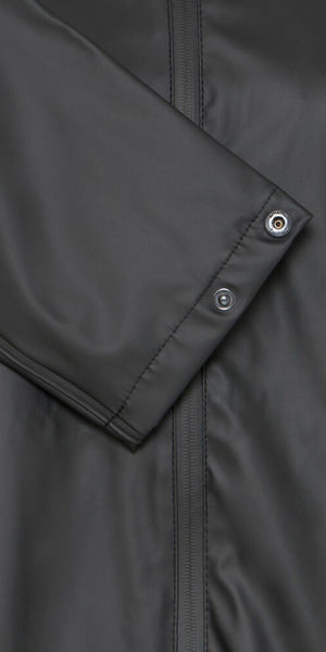 b young AVAN Coat in Black