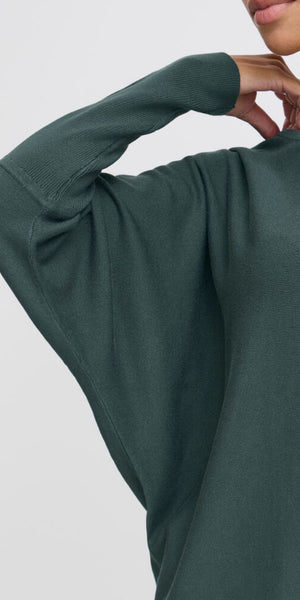 b young MORLA Batwing Fine Knit in Green Gables
