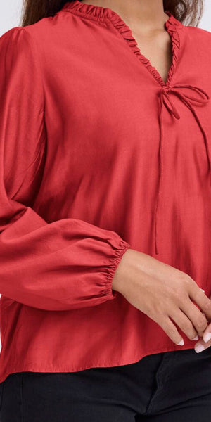 ICHI KARLANI Blouse in Red Dhalia