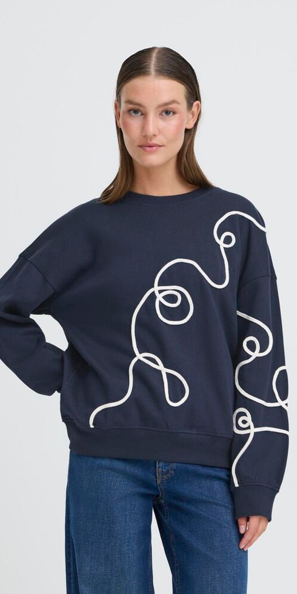ICHI KASURA Sweater in Total Eclipse