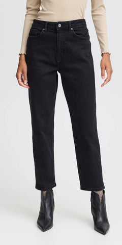 b young LOETTA Mom Fit Jeans in Black