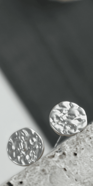 AUDREY Dot Post Earring in Silver Plating