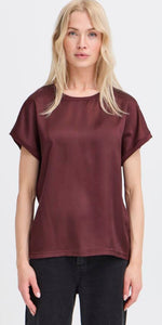 b young SELITA O Neck T Shirt in Port Royale