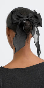 b young VIOLETTA Bow in True Black