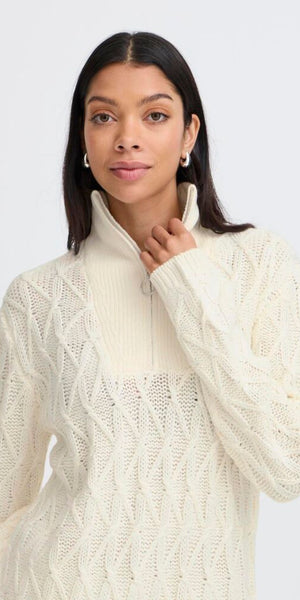 b young OTINKA Cable Knit in Marshmallow