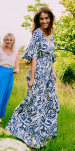 b young JOELLA V Neck Maxi Dress in Blue Paisley