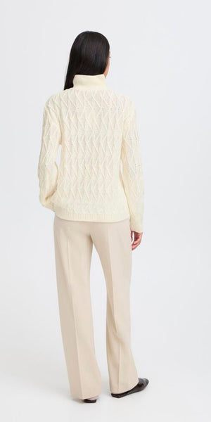 b young OTINKA Cable Knit in Marshmallow