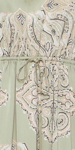 b young JANNIKE Dress in Tea Paisley Mix