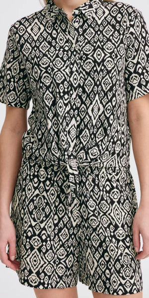 ICHI LINNO Shirt in Black Diamond Ikat