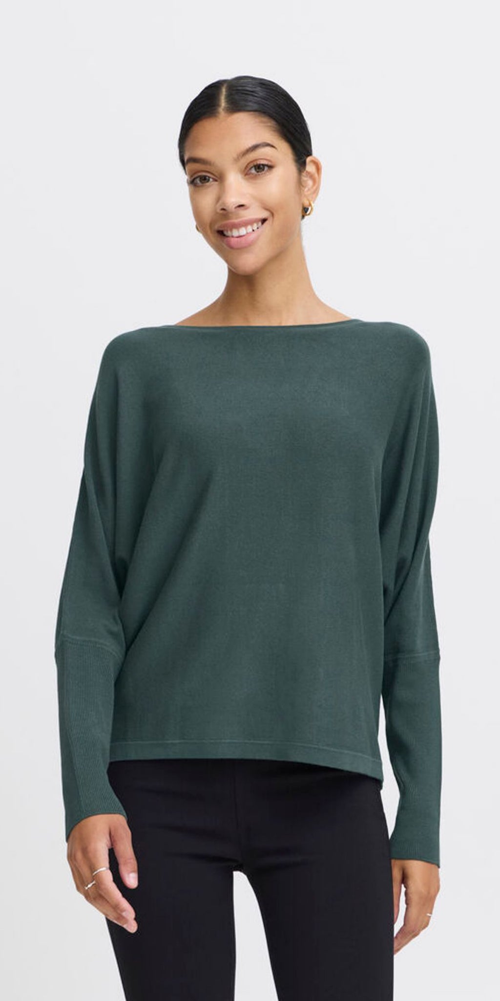 b young MORLA Batwing Fine Knit in Green Gables