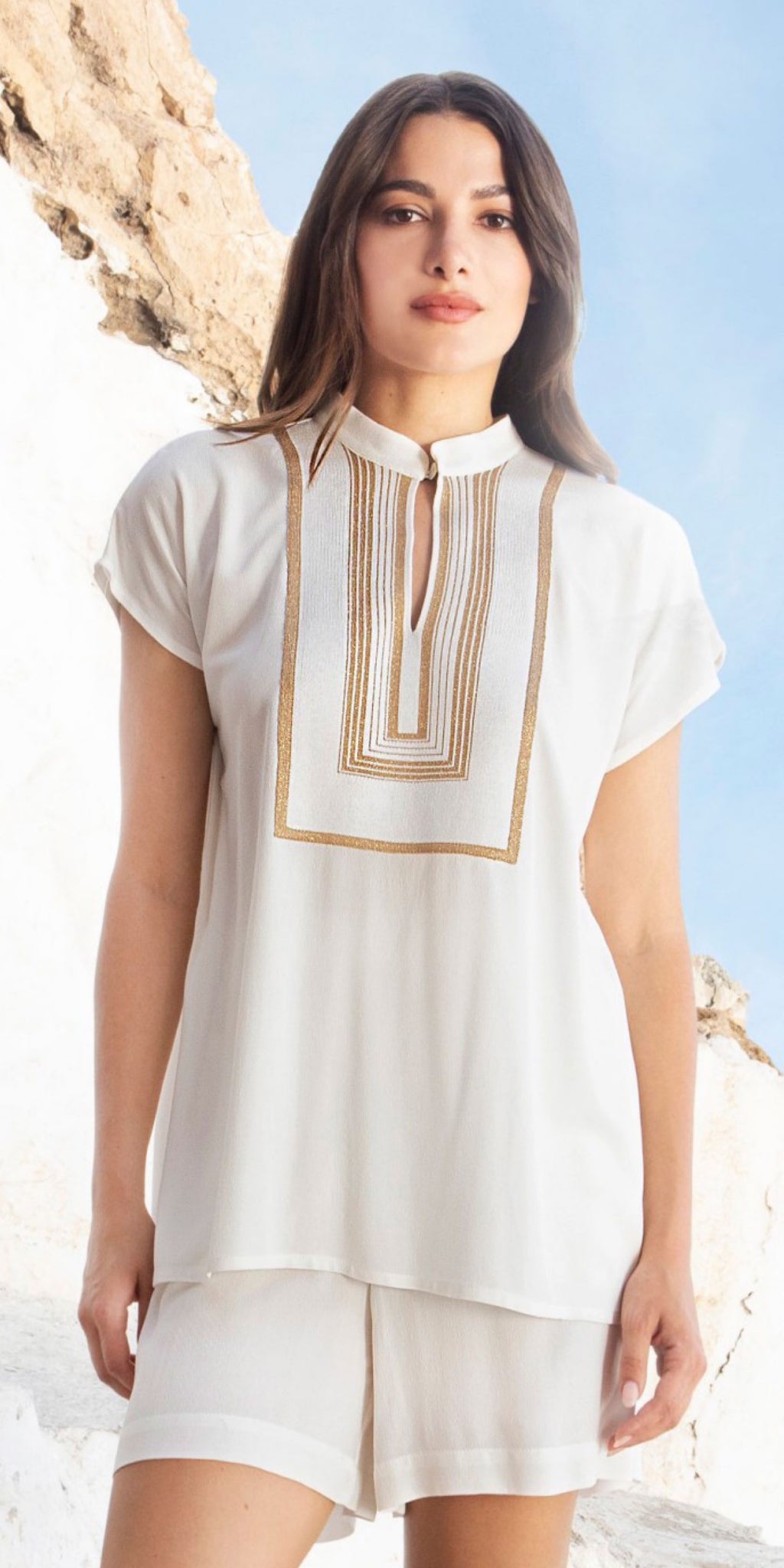 AGGEL Merocaine Crepe Blouse in White/Gold