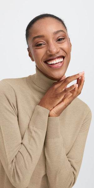 b young MORLA Rollneck in Humus Melange