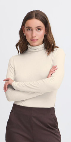 ICHI PHILUCA Long Sleeve Top in Almond Milk
