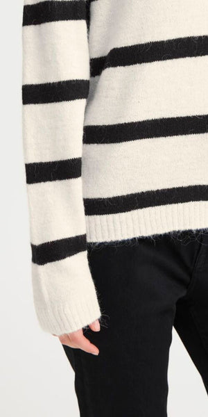 ICHI KAMARA Long Sleeve Knit in Meteorite