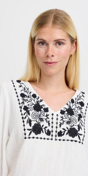 b young ICOLET Blouse