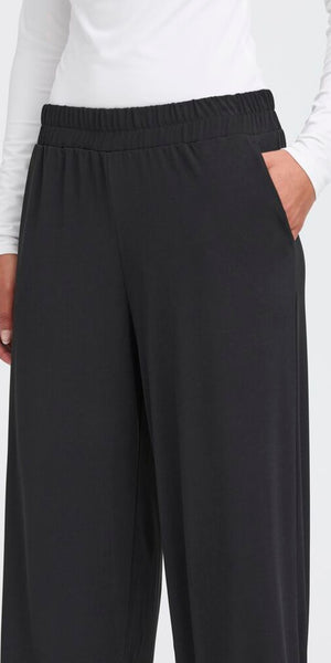 ICHI LIMA Pants in Black