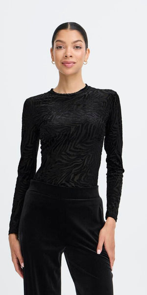 b young SHIRLEY Top in True Black