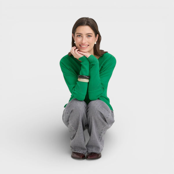 b young MORLA Batwing Fine Knit in Leprechaun Green - TheSecretCloset.Boutique