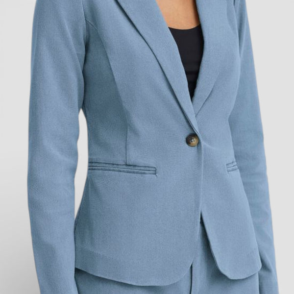 ICHI KATE Denim Blazer in Light Denim - TheSecretCloset.Boutique