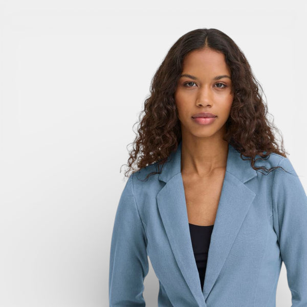 ICHI KATE Denim Blazer in Light Denim - TheSecretCloset.Boutique