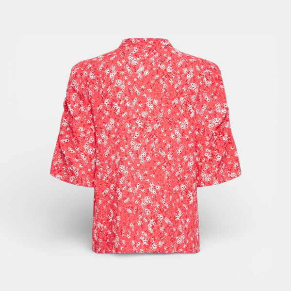 ICHI VERA Short Sleeve Shirt in Teaberry Floral - TheSecretCloset.Boutique