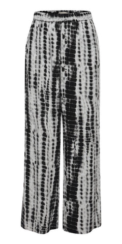 PULZ NELLY Pant in Black Tie Dye - TheSecretCloset.Boutique
