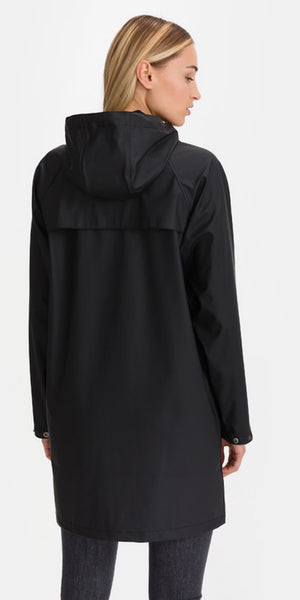 ICHI TAZI Raincoat in Black - TheSecretCloset.Boutique