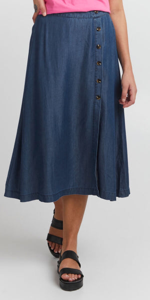ICHI LAMBREY Skirt in Dark Blue - TheSecretCloset.Boutique