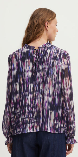 PULZ SARIAH Blouse in Purple Printed - TheSecretCloset.Boutique