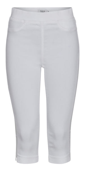 B. Young Keira Capri Trouser in White - TheSecretCloset.Boutique